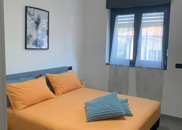 Casa Di Ely * Mezzegra