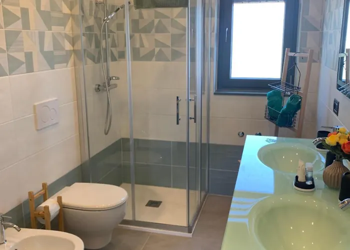 Casa Di Ely Apartment